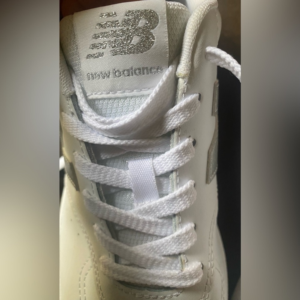 New Balance Shoes - Picture 4 of 9